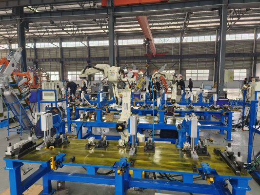 貨車欄板焊接機器人系統調試安裝